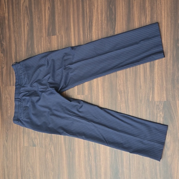 Banana Republic Mens Standard Fit Dress Pants - Picture 5 of 5